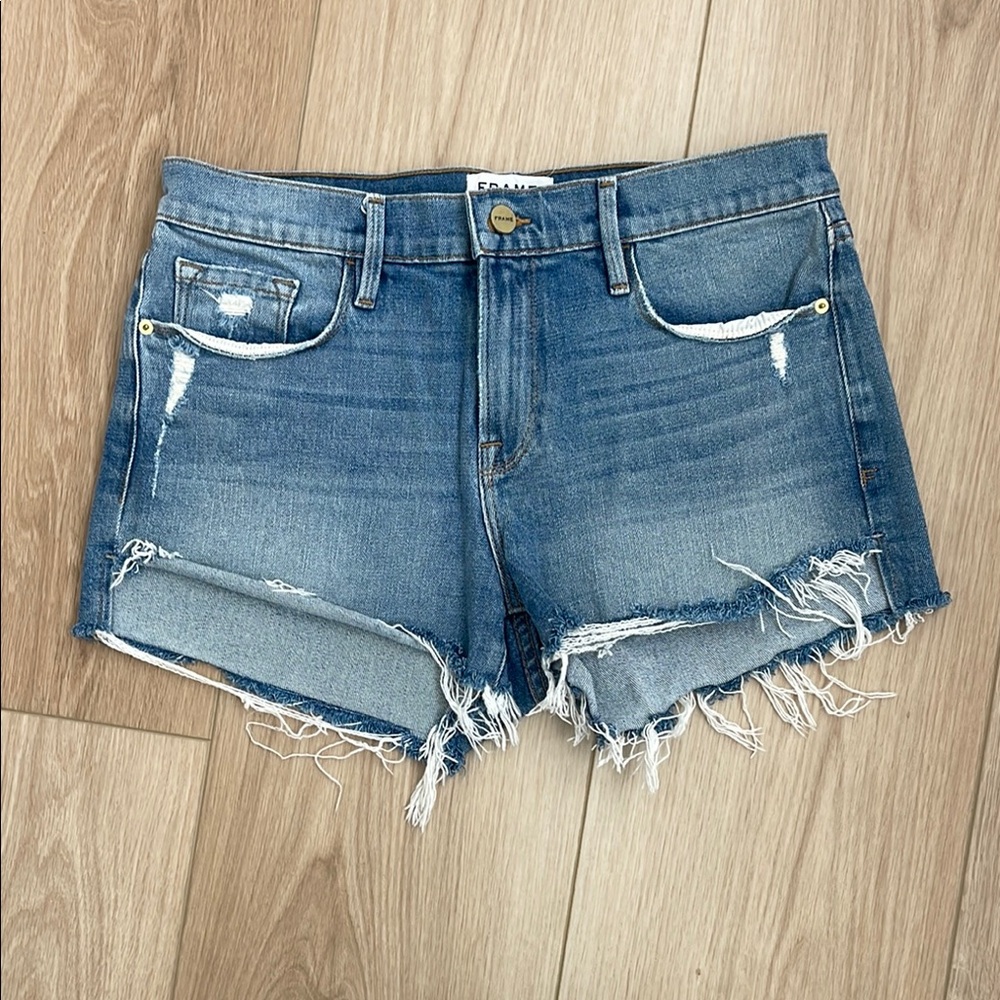 Frame Le Cutoff Denim Distressed Shorts